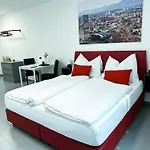 Grazora Living Apartmanhotel 3*