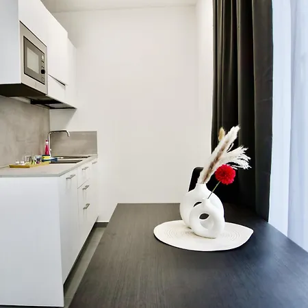 Grazora Living 3* Грац