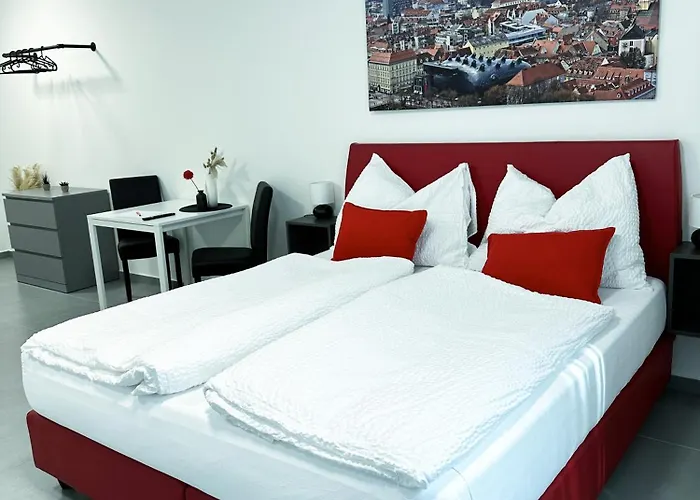 Grazora Living Aparthotel 3*