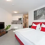 Grazora Living Apartahotel