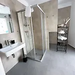 Grazora Living Apartahotel 3*