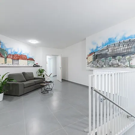 Grazora Living グラーツ