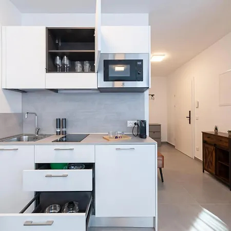 Apartahotel Grazora Living